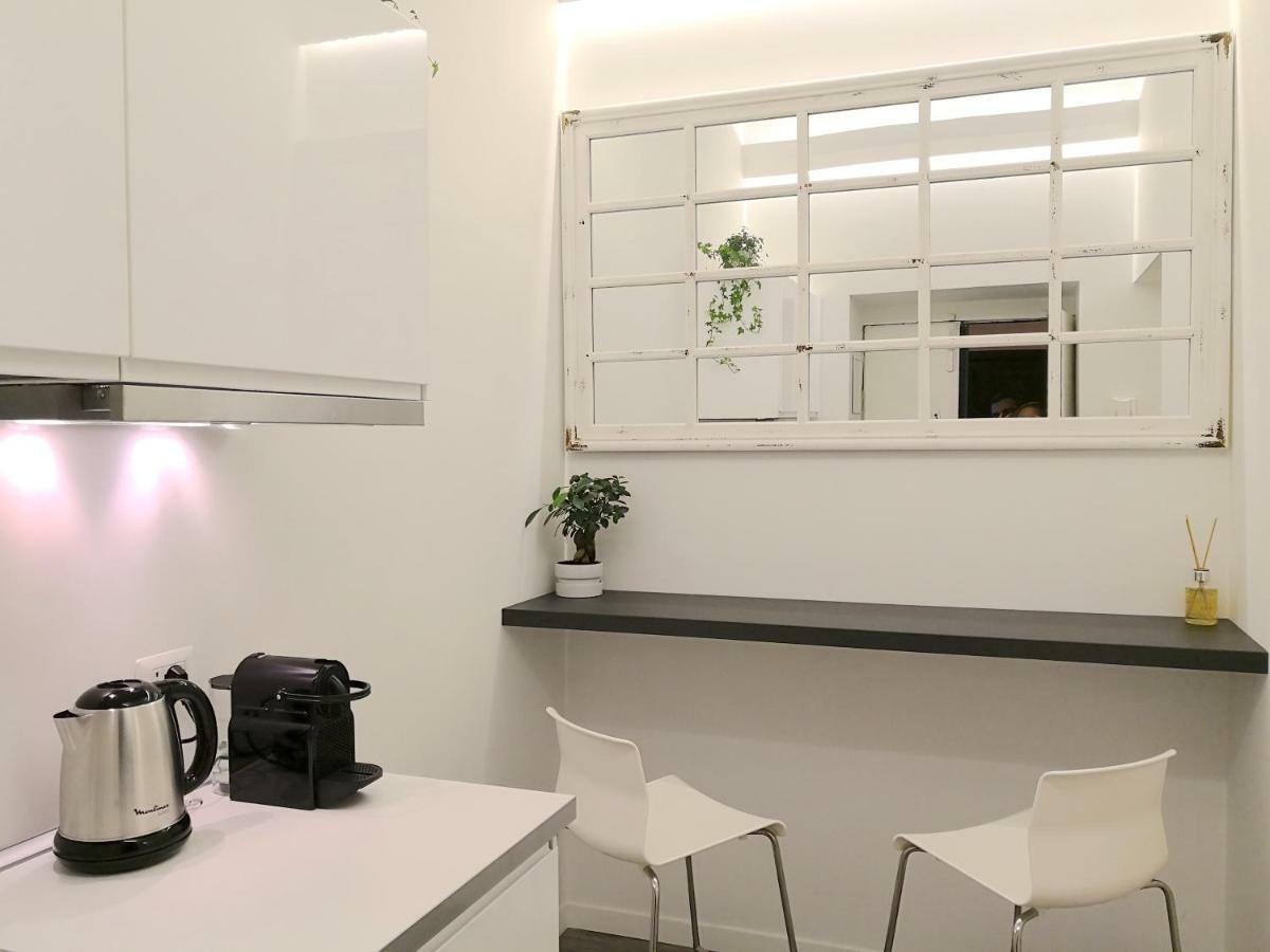 Luxury Rooms Near Colosseum Roma Ngoại thất bức ảnh